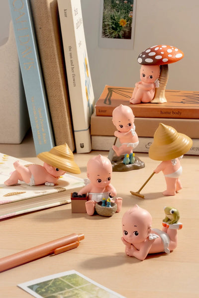 Smoko Kewpie® In the Garden Blind Box Figure