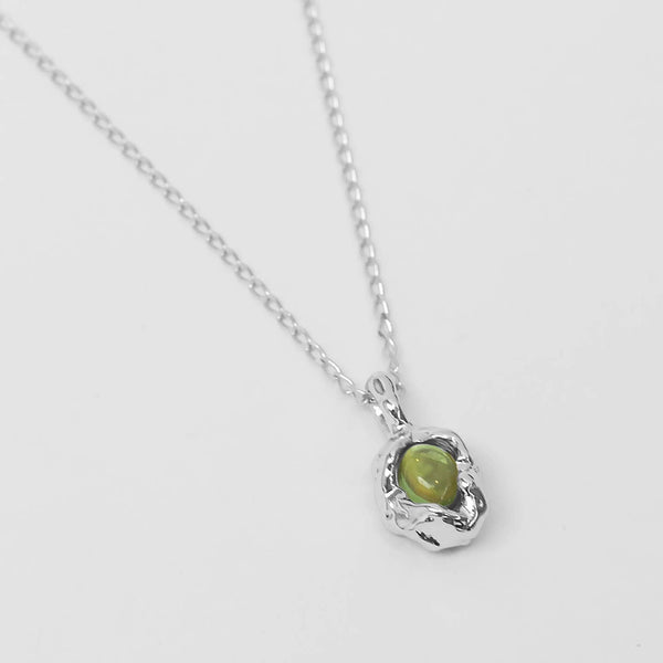 Edith Necklace in Peridot and Sterling Silver