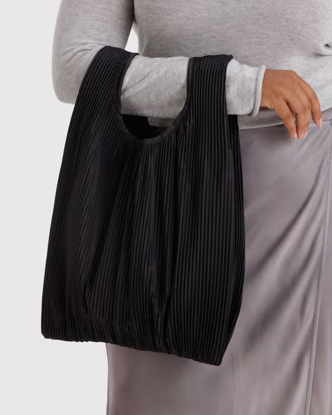 Pleated Baggu - Black