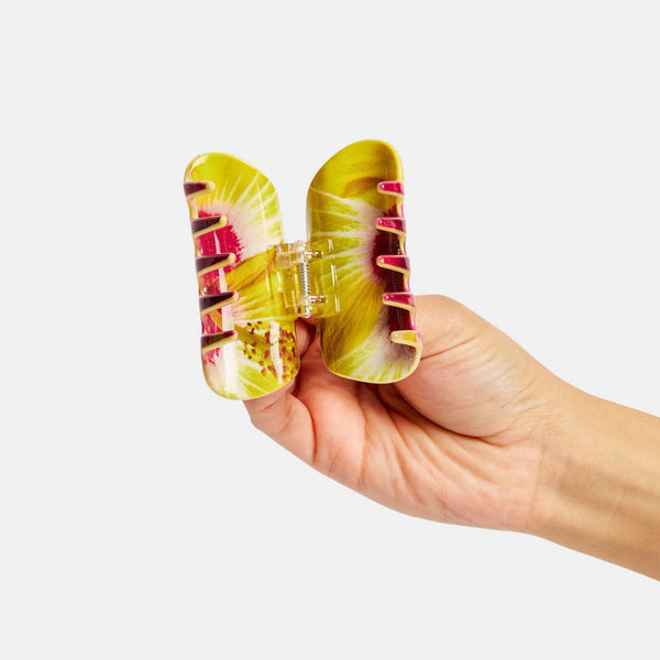 Juno Claw - Hibiscus Flower