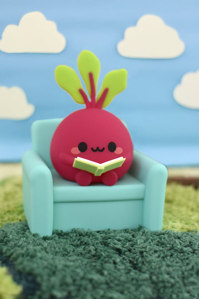 Mini Billie Beets on Couch Ambient Light