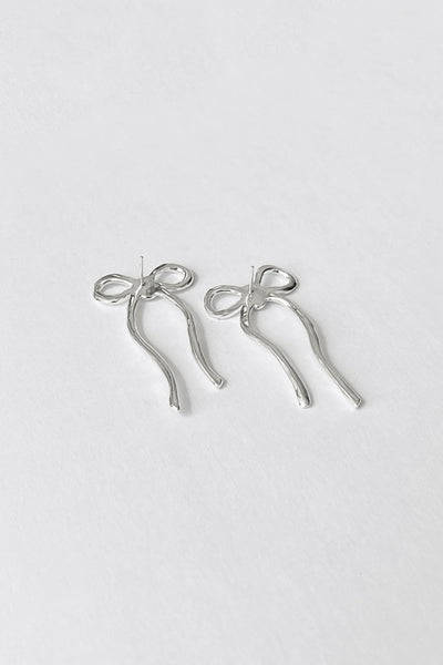 Dorothy Earrings in Sterling Silver