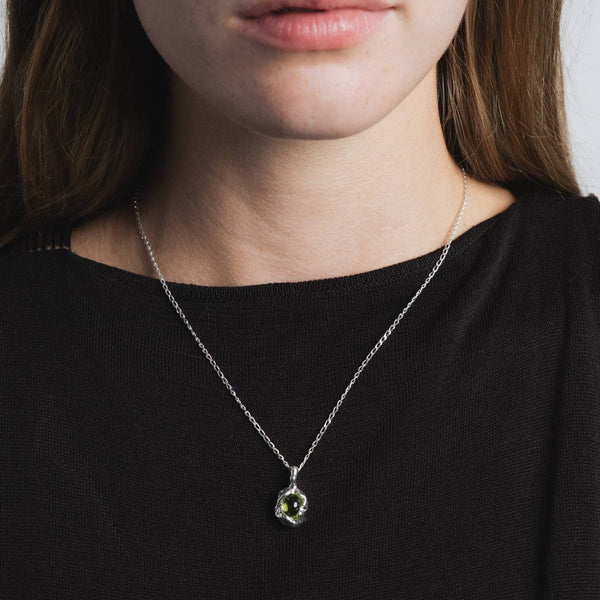 Edith Necklace in Peridot and Sterling Silver