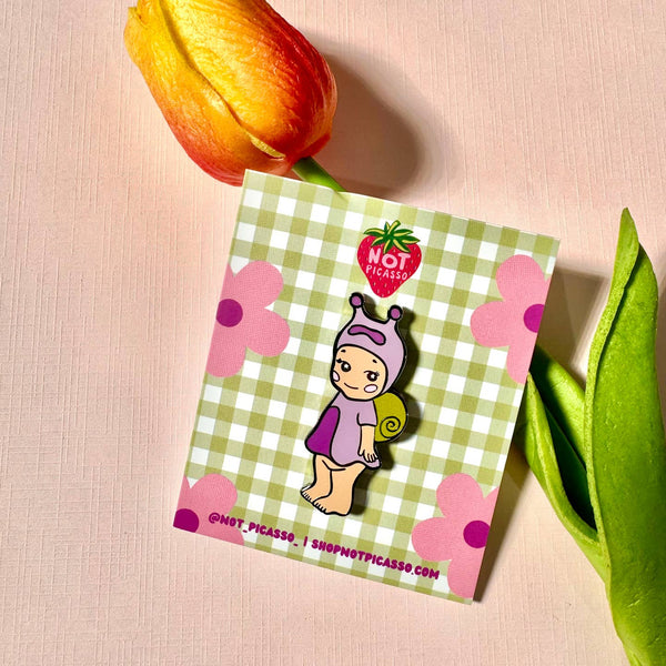 Shelly Snail Enamel Pin