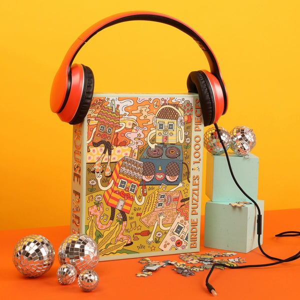 House Party - 1000 Piece Puzzle