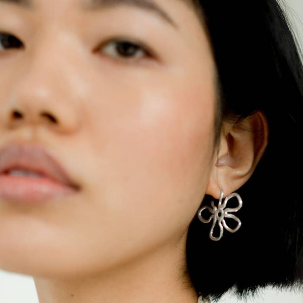 Flora Medium Hoops in Sterling Silver