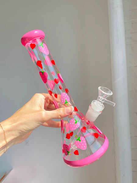 Kawaii Strawberry - Water Pipe