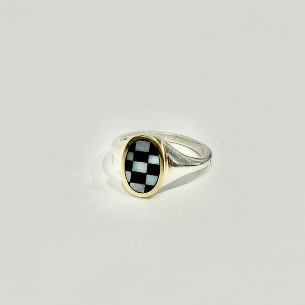 Mirror Checkerboard Signet
