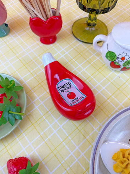 Ketchup Ash Tray