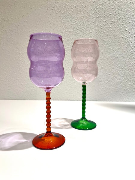 Dreamlike Wine Glass - Violet / Amber