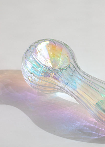Iridescent Swirl Spoon Pipe
