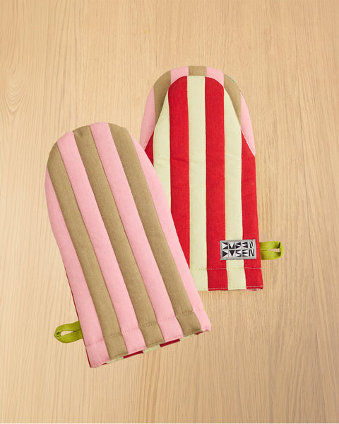 Striped Oven Mitt - Ladybug