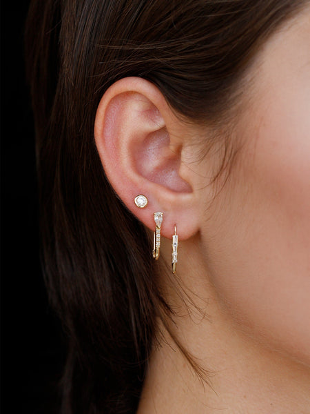 Sapphire Bezel Stud in 14k Gold