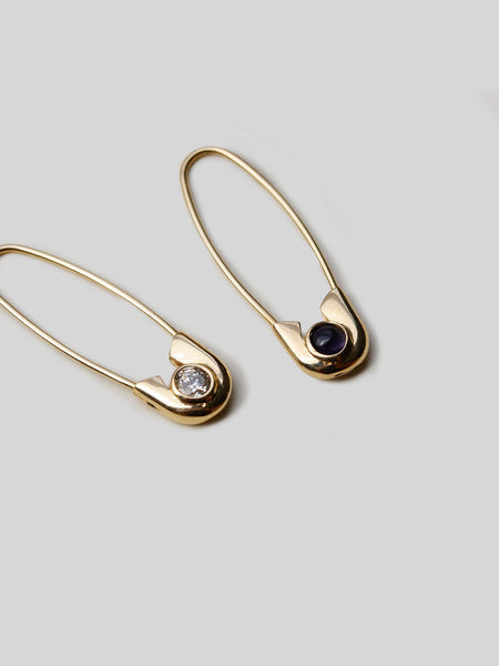 Cirque Safety Pin Earring in 14k