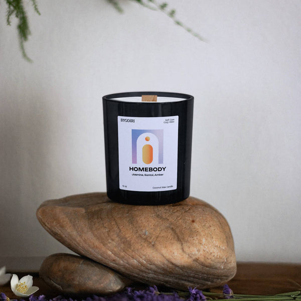 Homebody Candle - Jasmine, Santal & Amber