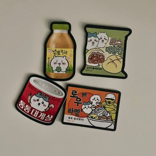 Chiikawa Snack Random Mini Magnet