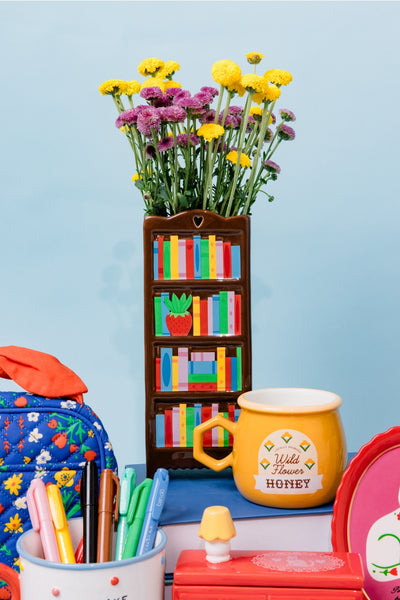Bookshelf Vase