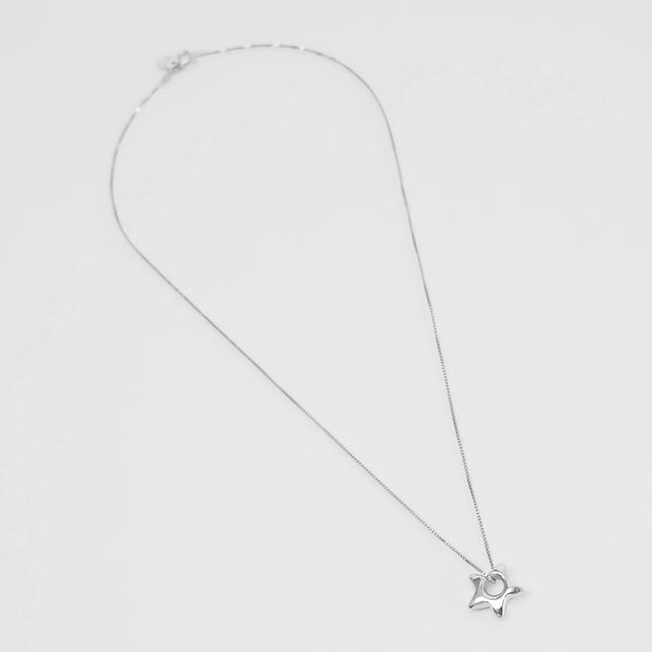 Star Necklace in Sterling Silver
