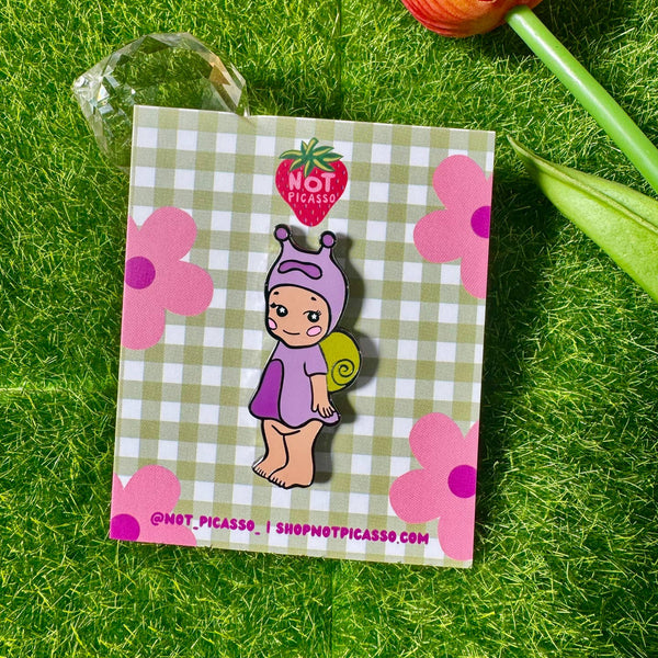 Shelly Snail Enamel Pin