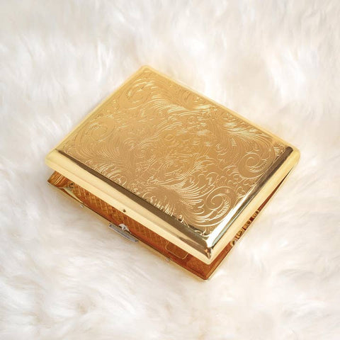 Elegant Qui'd Cigarette Case - Gold
