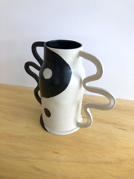 Yin Yang Curvy Amphora Vase