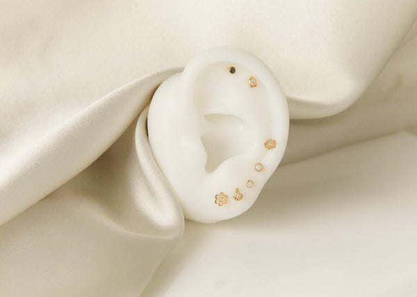 Black Diamond Stud Earring - 14k Gold